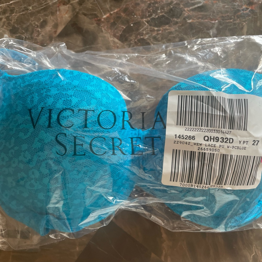 Victoria’s Secret push up bra